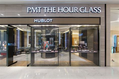 PMT THE HOUR GLASS (@pmtthehourglass) .